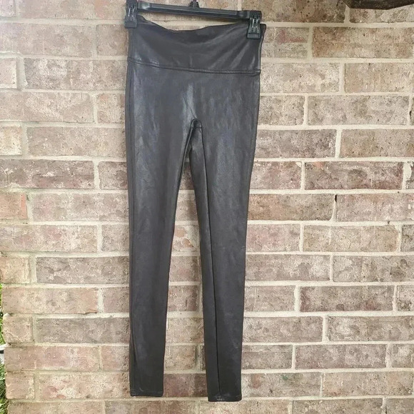 Spanx Black Legging Size S/P - Picture 1 of 3